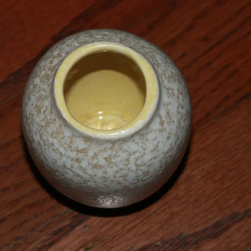 Scheurich antique S&G Foreign vase pottery gray textured tan, pale yellow inside
